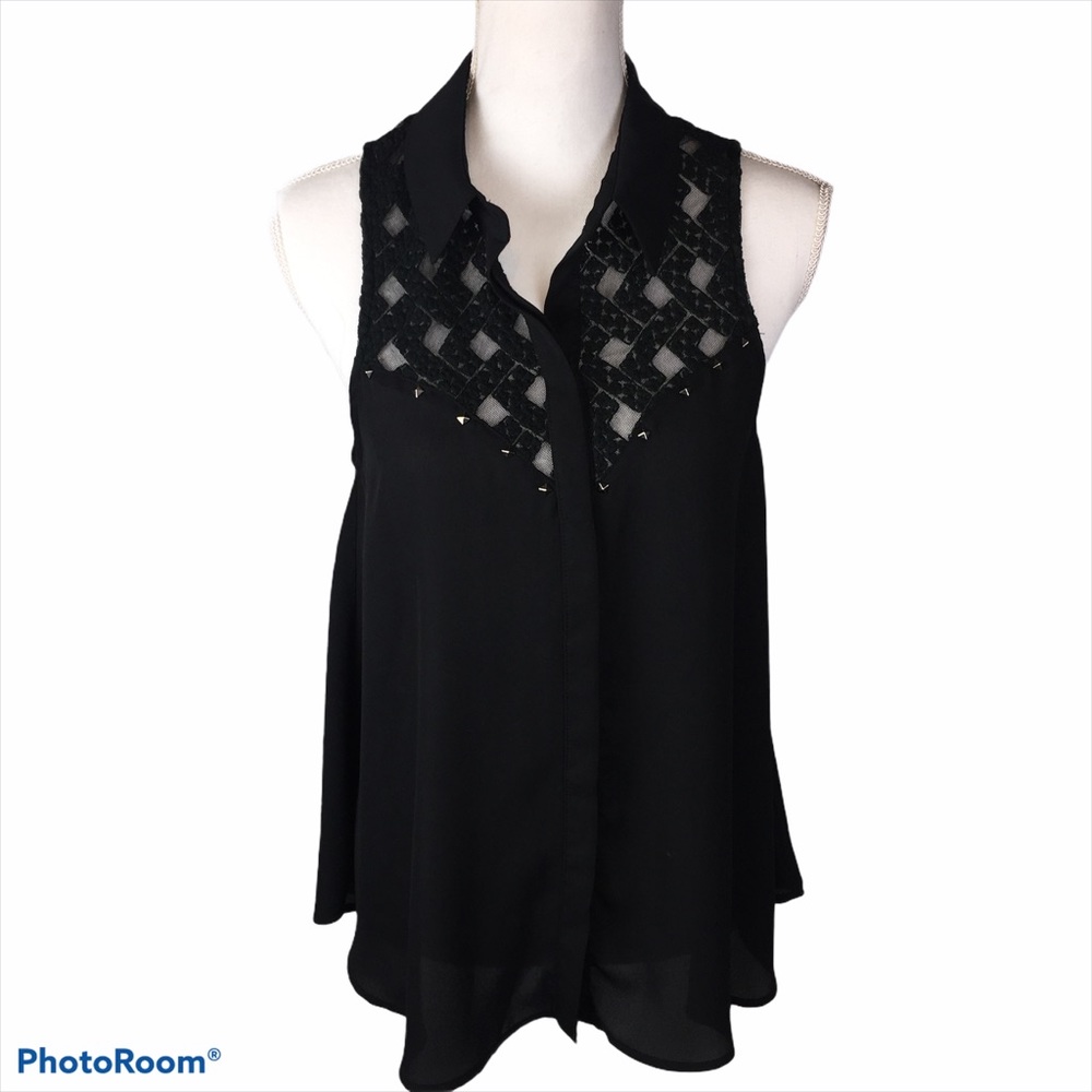 ASTR Lace Upper Button Up Sleeveless Shirt Sz M